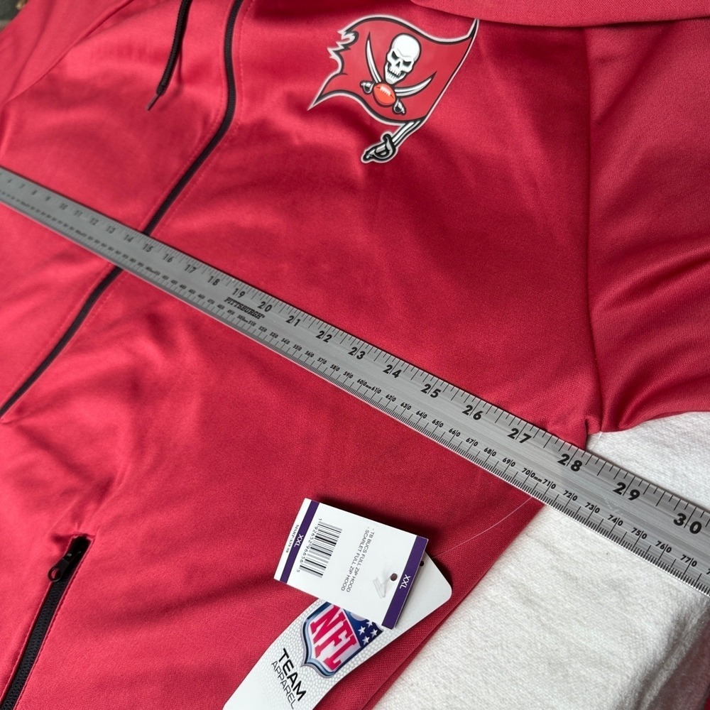 NEW Tampa Bay Buccaneers NFL Hoodie Bucs Zip Fleece Jacket Game Day NWT 2XL XXL - Picture 8 of 9